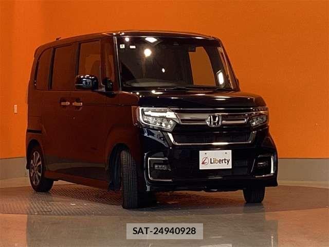 Honda N BOX CUSTOM 2022-02 8367575-6