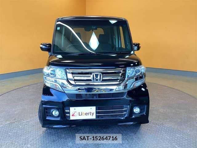 Honda N BOX CUSTOM 2017-04 8367623-17