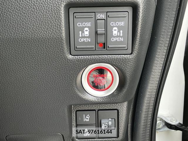 Honda N BOX CUSTOM 2023-01 8367503-18