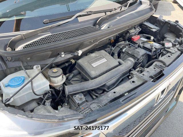 Honda N BOX CUSTOM 2018-01 8367636-17