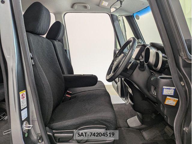 Honda N BOX CUSTOM 2014-08 8367654-8