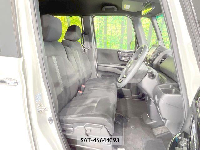 Honda N BOX CUSTOM 2023-09 8367529-7