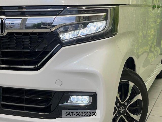 Honda N BOX CUSTOM 2018-08 8367583-11