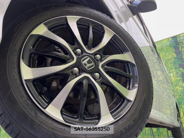 Honda N BOX CUSTOM 2018-08 8367583-12