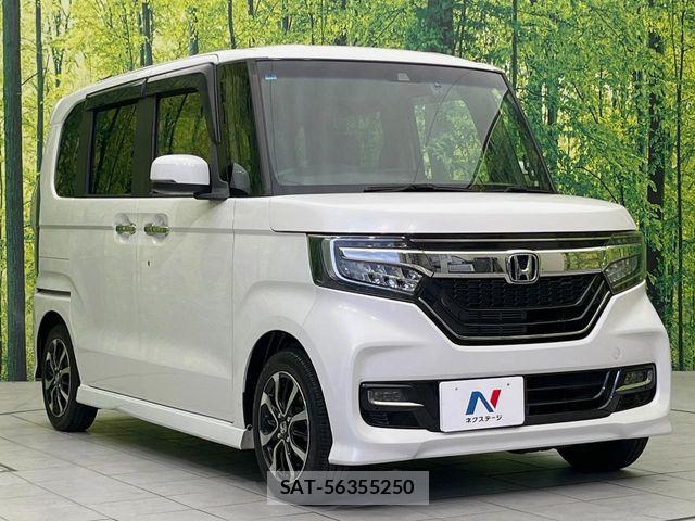 Honda N BOX CUSTOM 2018-08 8367583-15