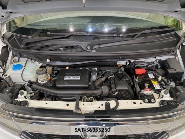Honda N BOX CUSTOM 2018-08 8367583-17