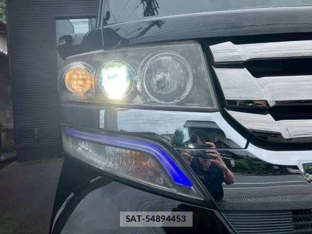 Honda N BOX CUSTOM 2017-06 8367625-9