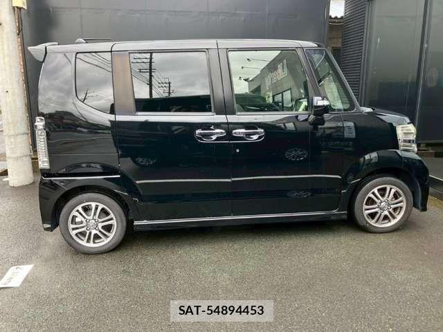 Honda N BOX CUSTOM 2017-06 8367625-18