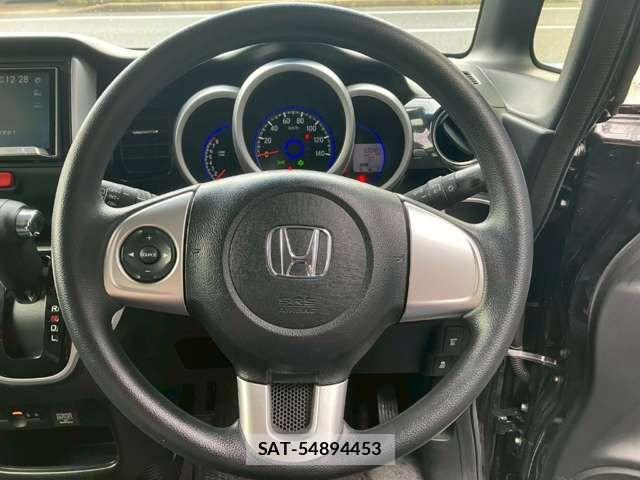 Honda N BOX CUSTOM 2017-06 8367625-1