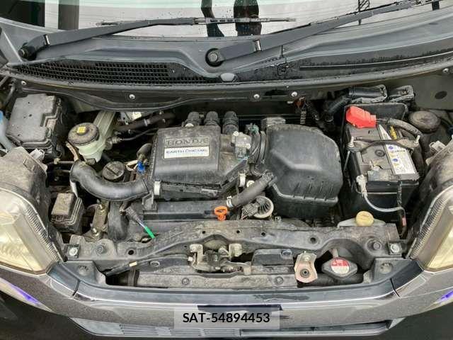 Honda N BOX CUSTOM 2017-06 8367625-19