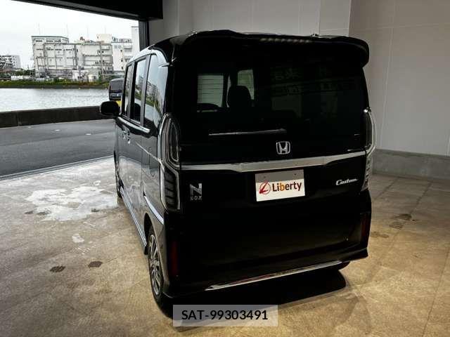 Honda N BOX CUSTOM 2023-07 8367544-11