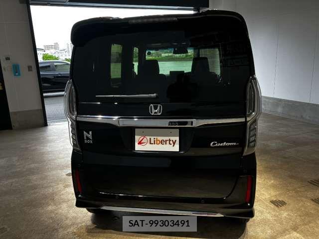 Honda N BOX CUSTOM 2023-07 8367544-13