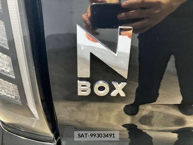 Honda N BOX CUSTOM 2023-07 8367544-15