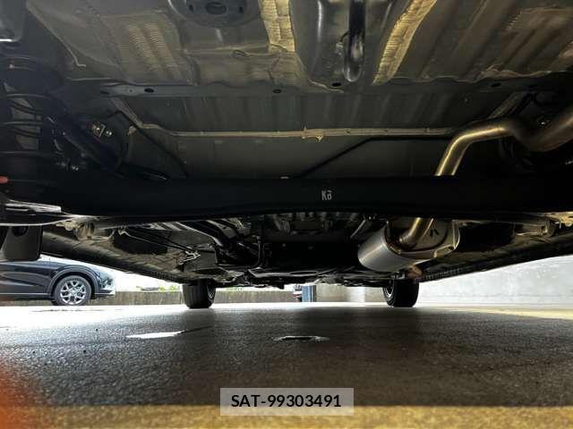 Honda N BOX CUSTOM 2023-07 8367544-18