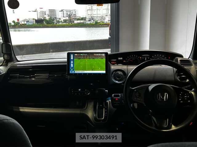 Honda N BOX CUSTOM 2023-07 8367544-1