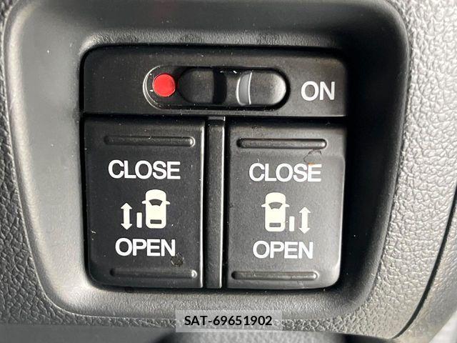 Honda N BOX CUSTOM 2016-04 8367626-5