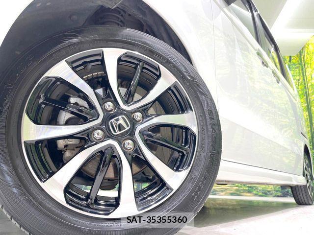 Honda N BOX CUSTOM 2023-11 8367525-12
