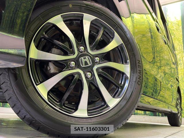 Honda N BOX CUSTOM 2019-08 8367569-12