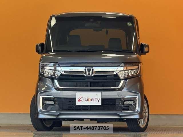 Honda N BOX CUSTOM 2021-04 8367539-18