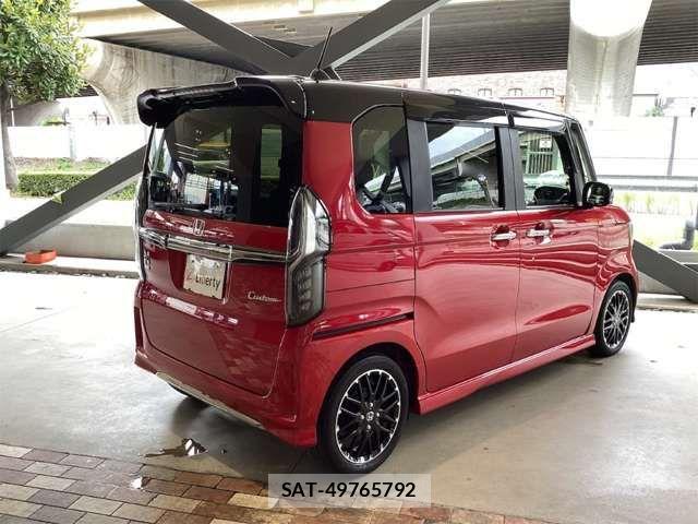 Honda N BOX CUSTOM 2021-07 8367526-15