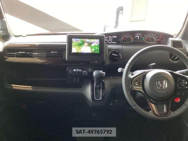 Honda N BOX CUSTOM 2021-07 8367526-1