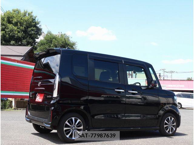 Honda N BOX CUSTOM 2023-10 8367534-2