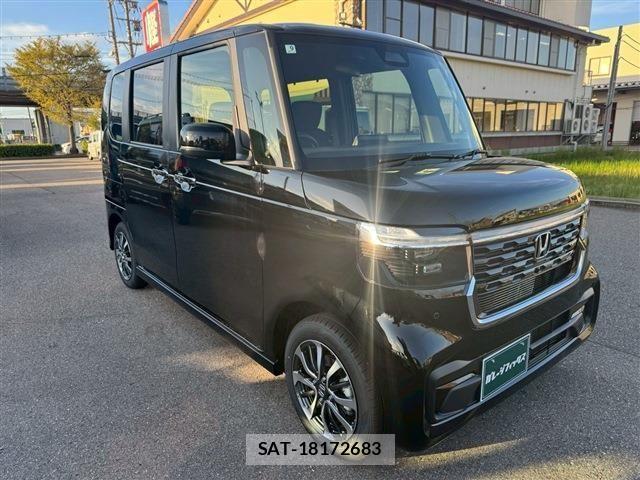Honda N BOX CUSTOM 2025-08 8367512-4