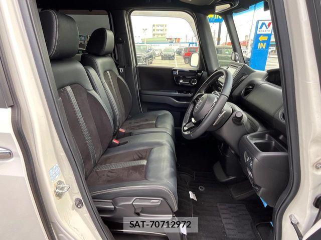 Honda N BOX CUSTOM 2021-12 8367521-9