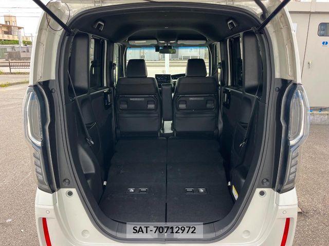 Honda N BOX CUSTOM 2021-12 8367521-11