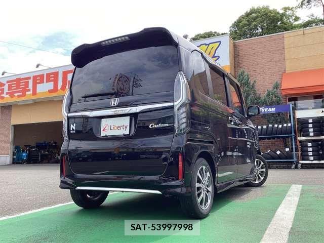 Honda N BOX CUSTOM 2022-02 8367573-4