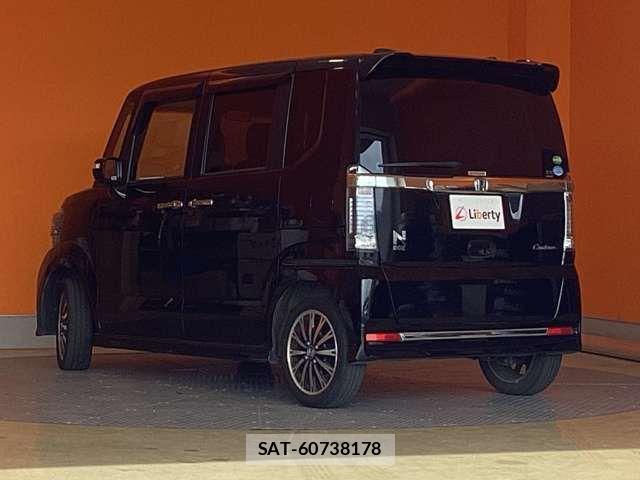 Honda N BOX CUSTOM 2017-07 8367618-13