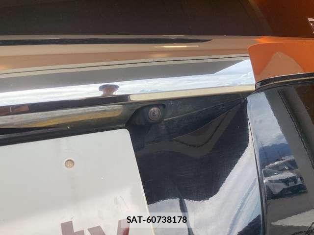 Honda N BOX CUSTOM 2017-07 8367618-14