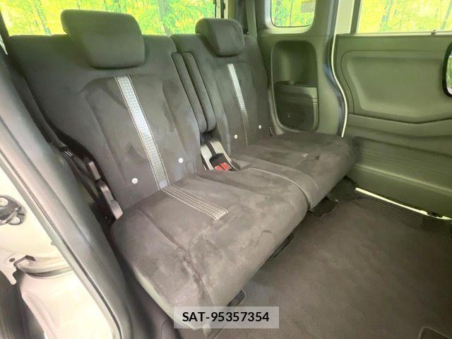 Honda N BOX CUSTOM 2022-11 8367537-8