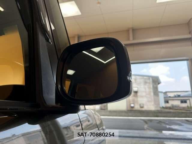 Honda N BOX CUSTOM 2021-08 8367598-12