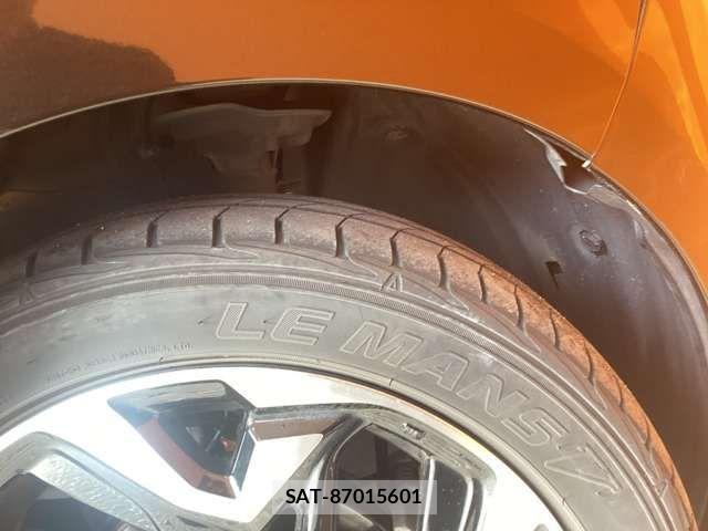 Honda N BOX CUSTOM 2017-11 8367606-16
