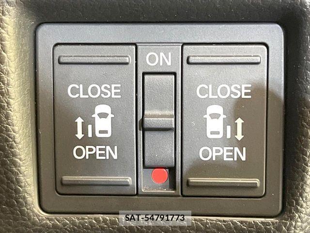Honda N BOX CUSTOM 2017-09 8367631-3