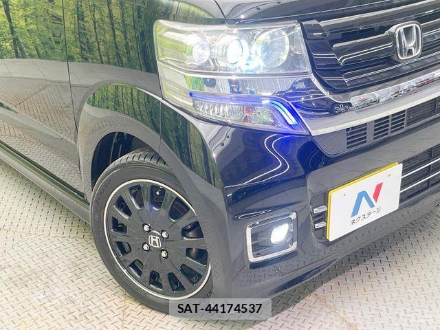 Honda N BOX CUSTOM 2017-03 8367632-11