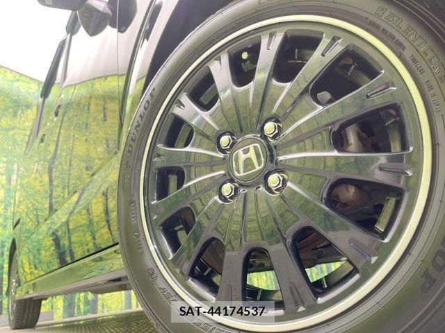 Honda N BOX CUSTOM 2017-03 8367632-12
