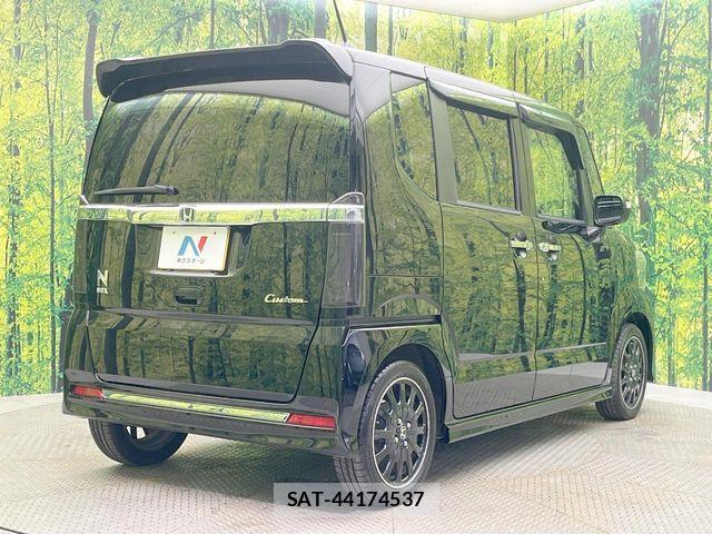 Honda N BOX CUSTOM 2017-03 8367632-16