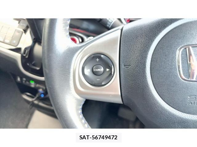 Honda N BOX CUSTOM 2017-02 8367648-12