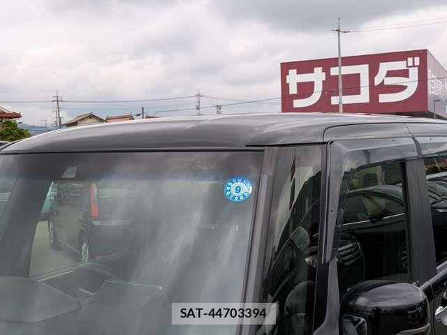 Honda N BOX CUSTOM 2019-05 8367617-13