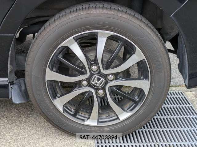 Honda N BOX CUSTOM 2019-05 8367617-17