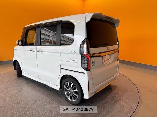 Honda N BOX CUSTOM 2021-06 8367559-10
