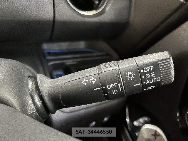 Honda N BOX CUSTOM 2022-06 8371943-16
