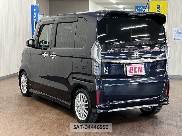 Honda N BOX CUSTOM 2022-06 8371943-8