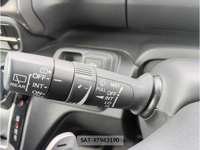 Honda N BOX CUSTOM 2022-06 8371950-22