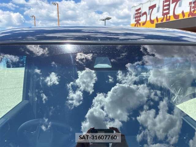 Honda N BOX CUSTOM 2019-01 8371948-13
