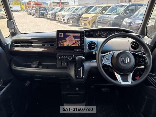 Honda N BOX CUSTOM 2019-01 8371948-1