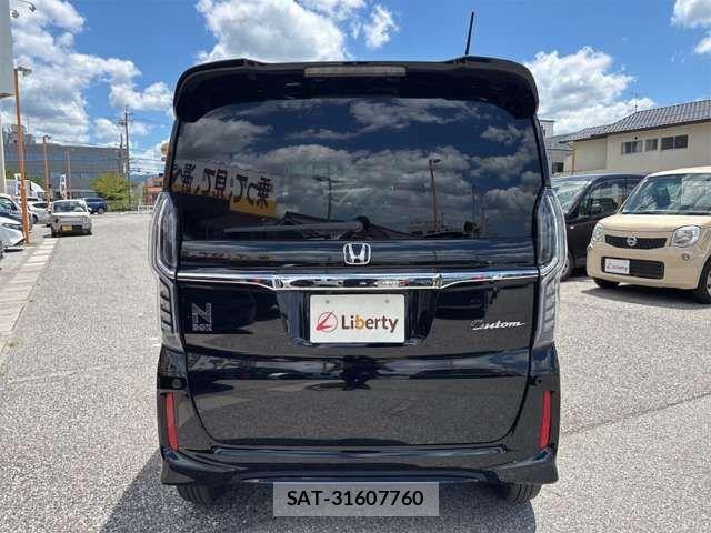 Honda N BOX CUSTOM 2019-01 8371948-19