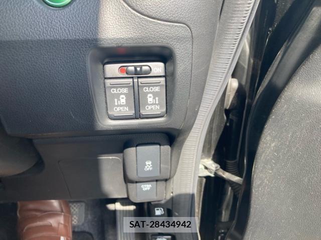 Honda N BOX CUSTOM 2015-01 8371955-18